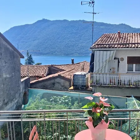 Apartment Il Carebbio - A R T & D E Si G N *